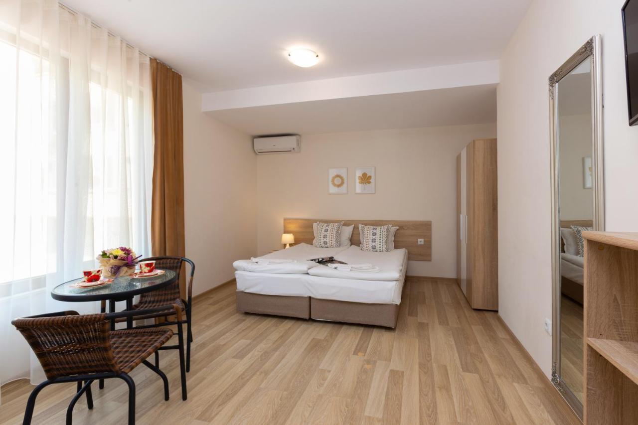 Apartments Flora 1 Burgas Luaran gambar